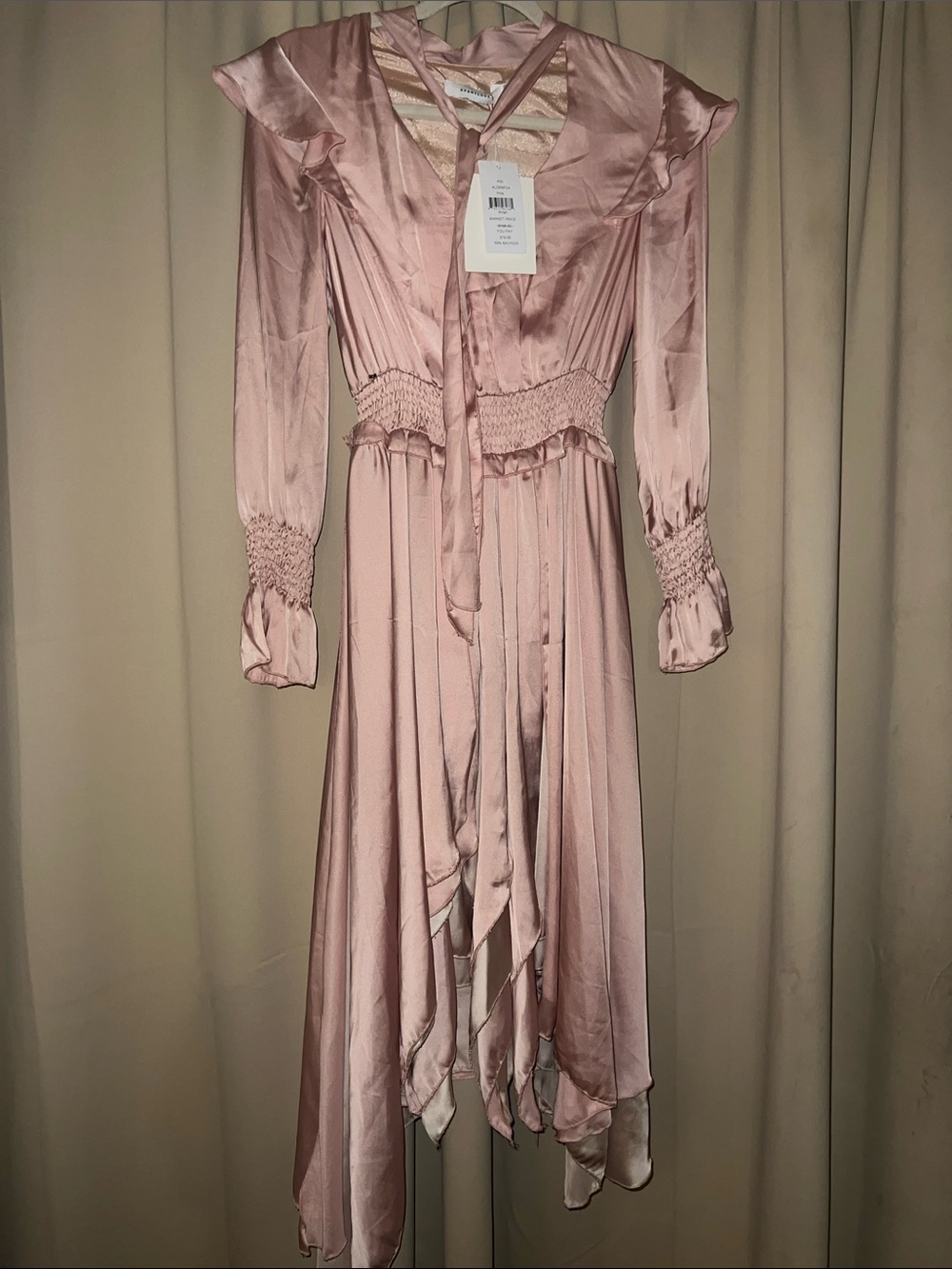Avantlook ~ Pink Satin Long-Sleeve Midi Dress